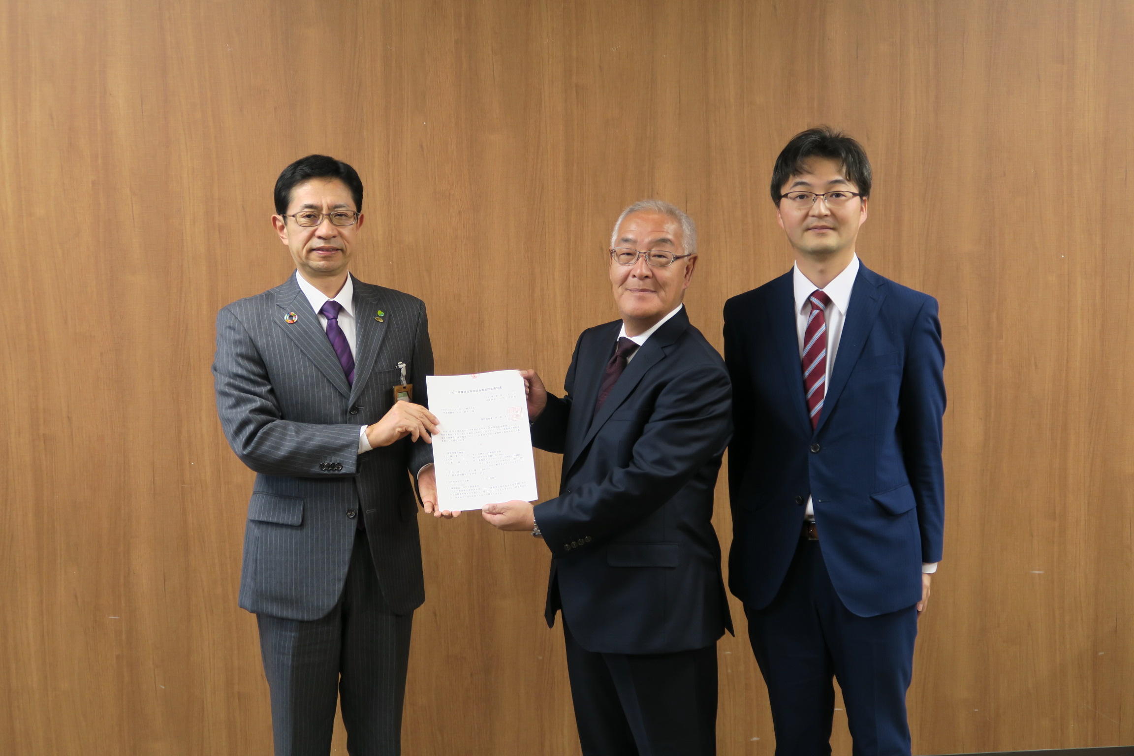 アドバンステクノロジー株式会社認定式の様子